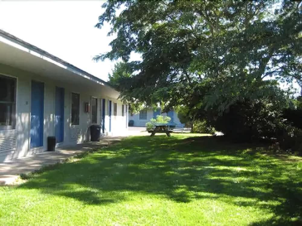 Captains Quarters Motel & Conference Center Eastham Exterior foto
